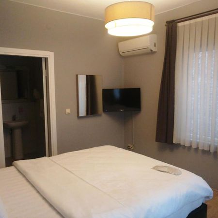 Armoni City Otel Kadikoey อิสตันบูล ภายนอก รูปภาพ